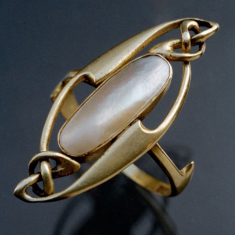 Minimalist Retro Style Ring with Celtic Knot Design, Casual Wear